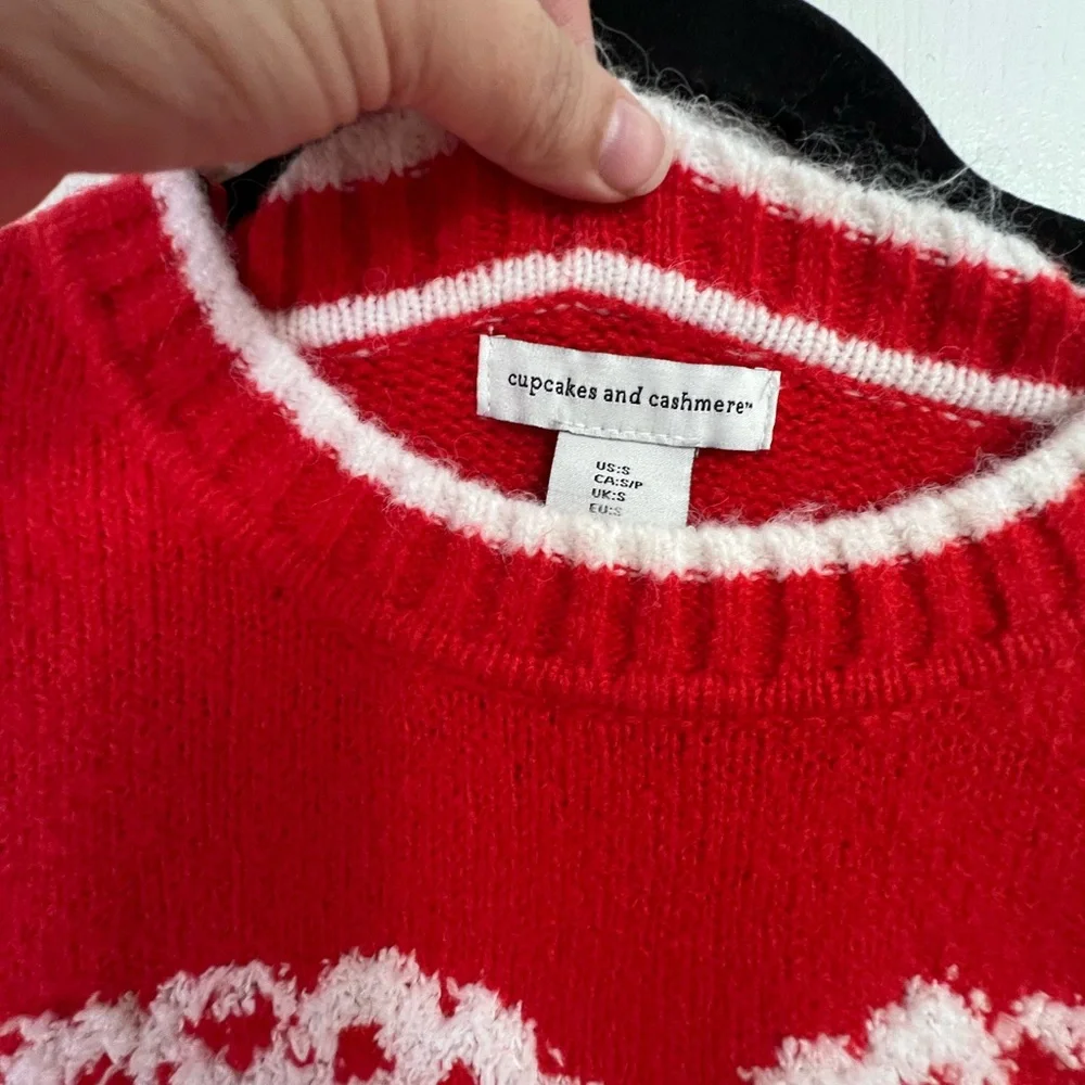 Cupcakes and Cashmere Red‎ Heart XOXO Knit Sweater Womens Small Valentines Day